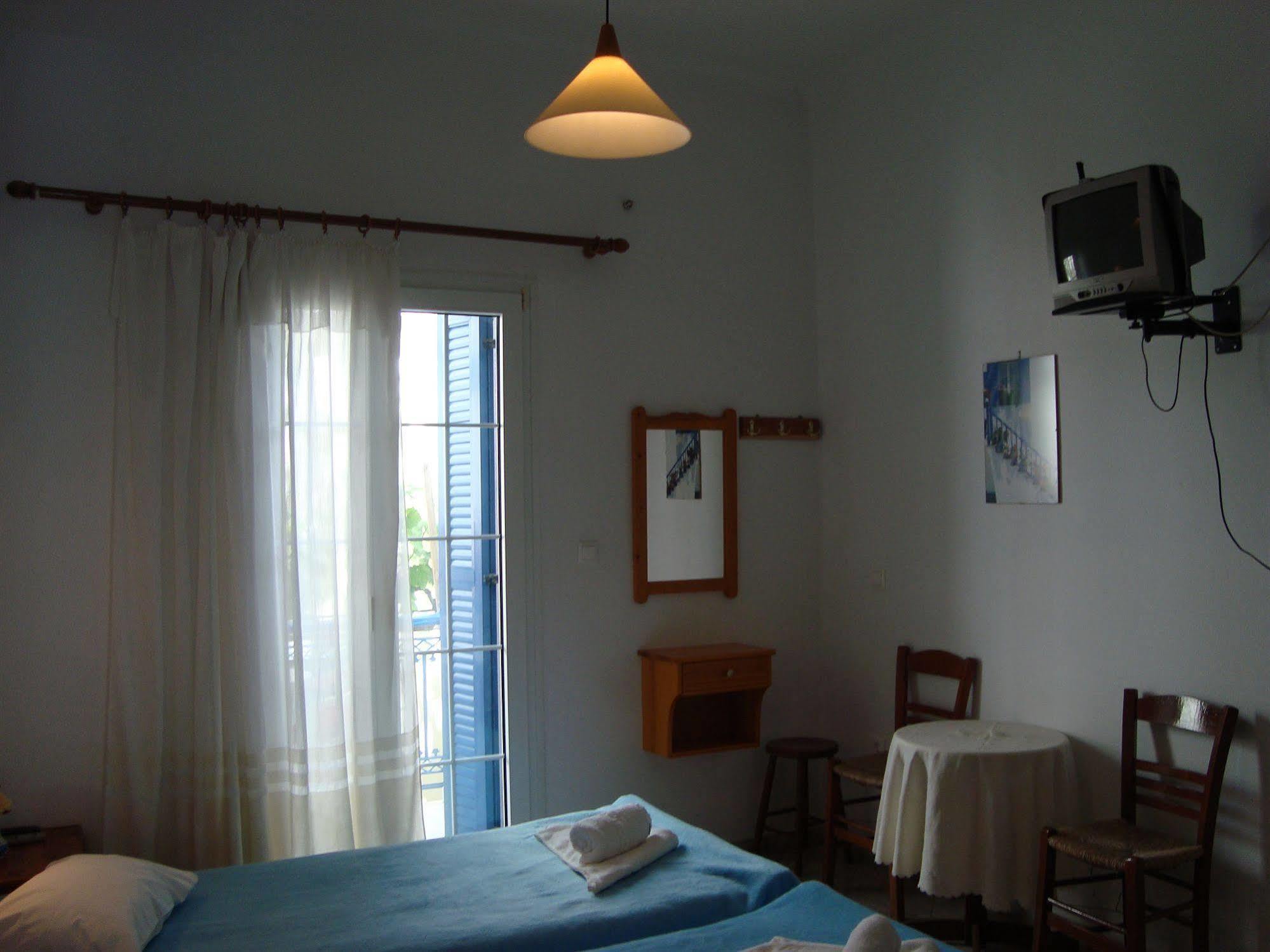 Hotel Vakhos Naxos City Exterior foto